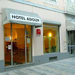 Hotel Adour 2*