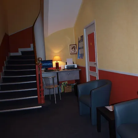 Fasthotel Pau-centre Adour Hotel 2*