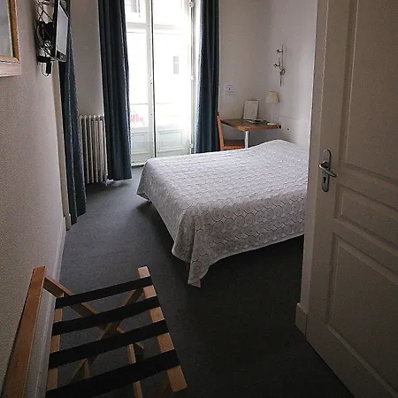 Fasthotel Pau-centre Adour 2* ポー