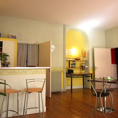 Fasthotel Pau-centre Adour ホテル ポー