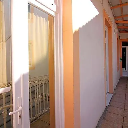 Hotell Fasthotel Pau-centre Adour