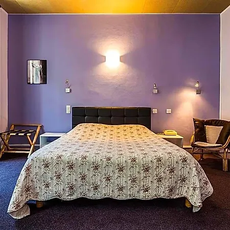 Fasthotel Pau-centre Adour פאו