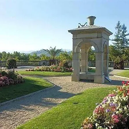 Fasthotel Pau-centre Adour 2*