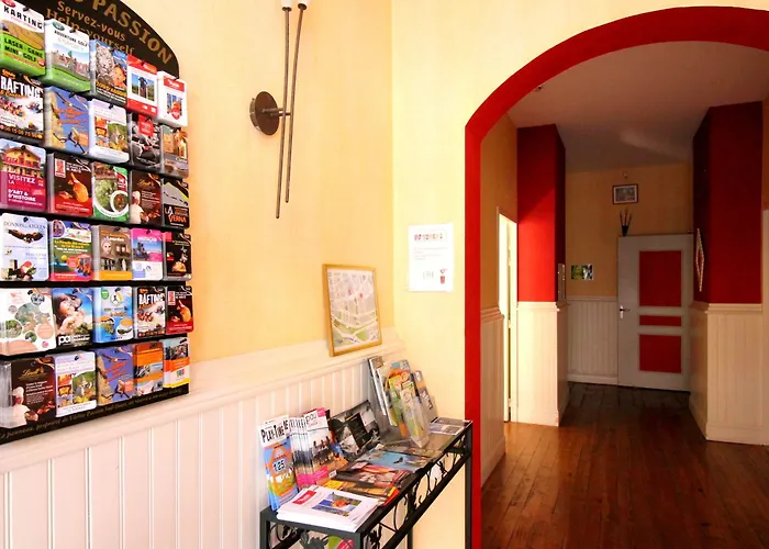 Fasthotel Pau-centre Adour Hotel 2*