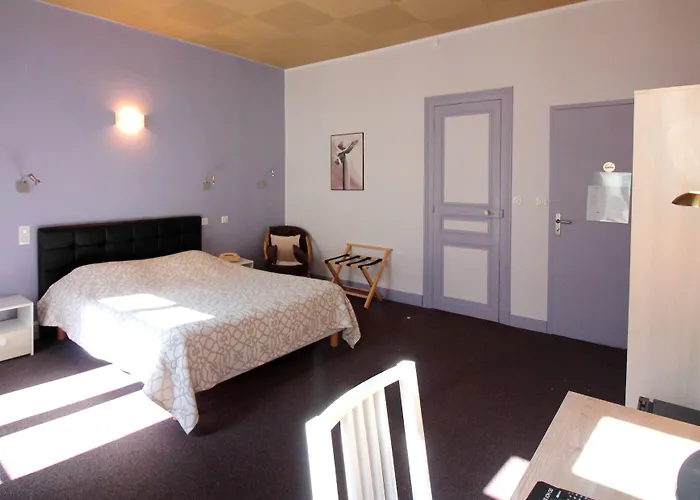 Hotel Adour 2*