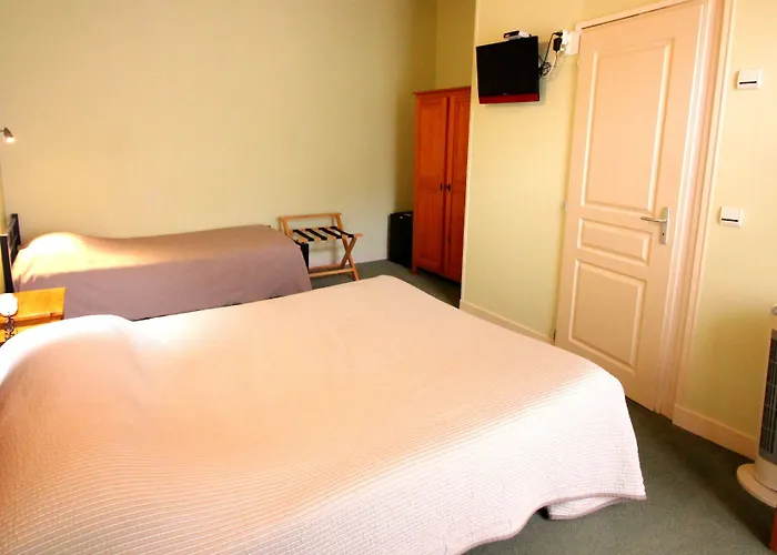 Fasthotel Pau-centre Adour 2*