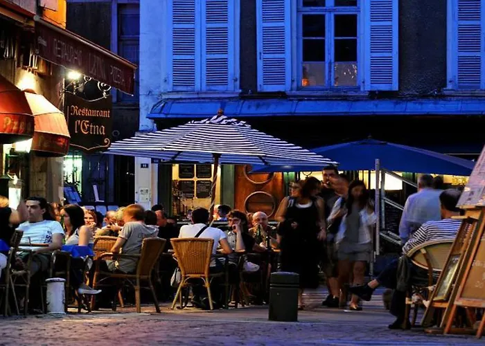 Fasthotel Pau-centre Adour Hotel